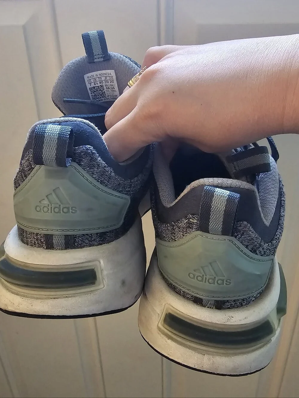 Adidas Men's Grey Runner Sneakers Racer TR23 Sz 7